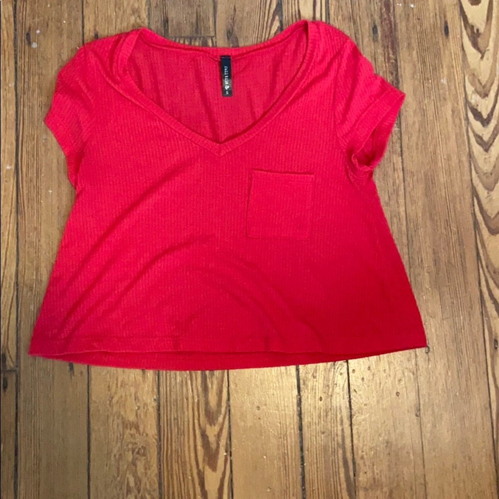 Cropped tee